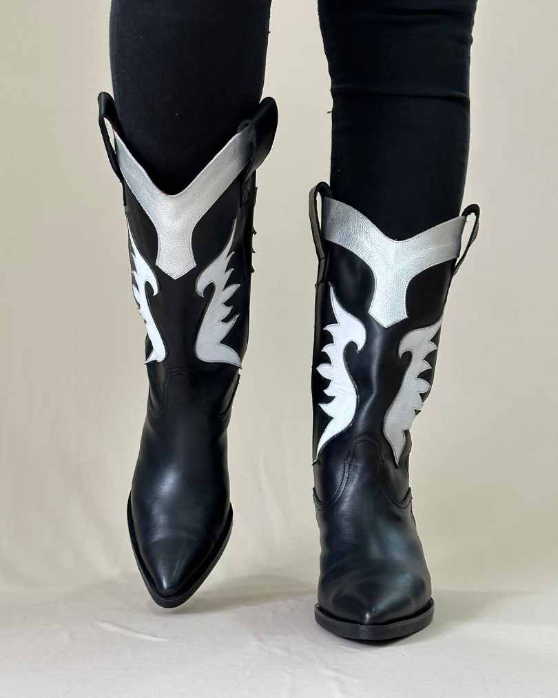 Bota Texana en Cuero Volare Negro/Blanco