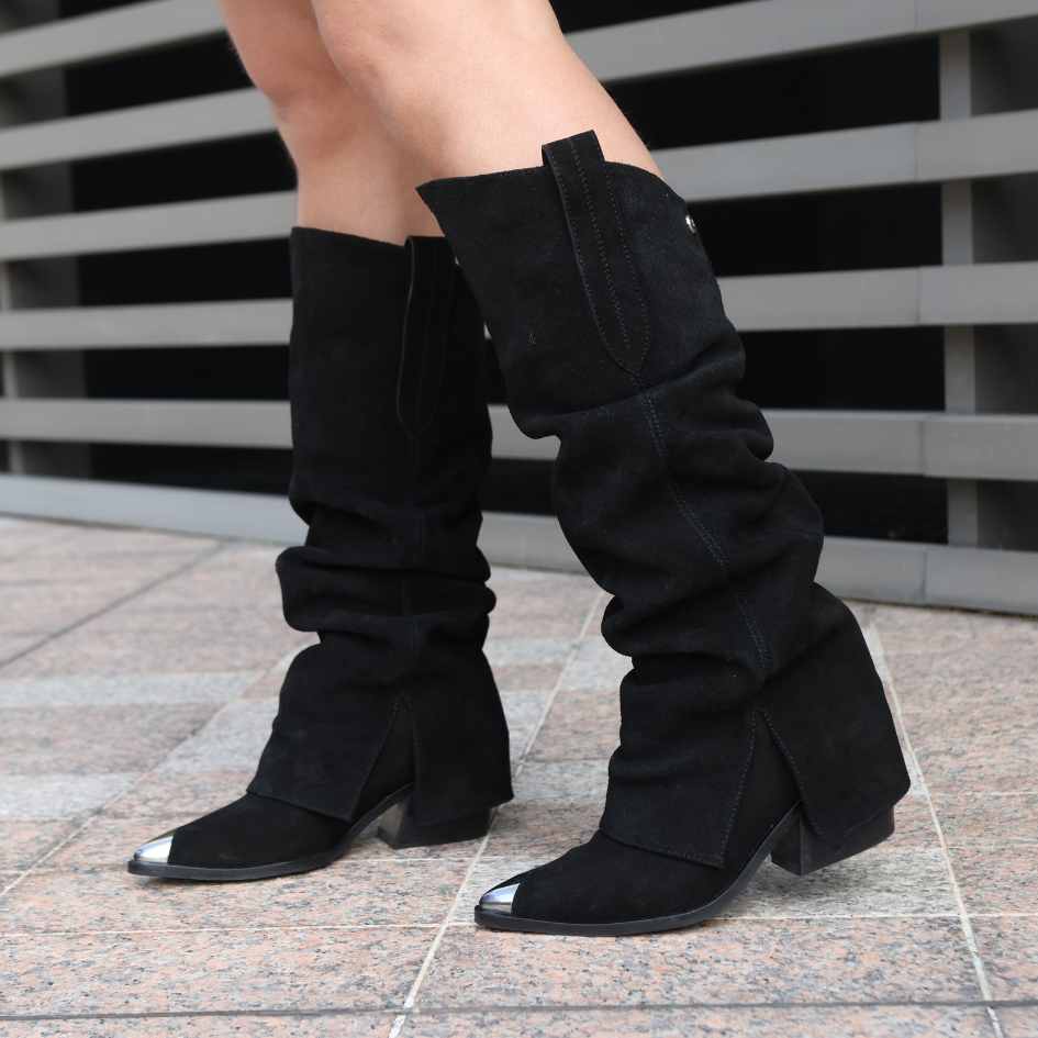 Bota en Cuero Any Negro