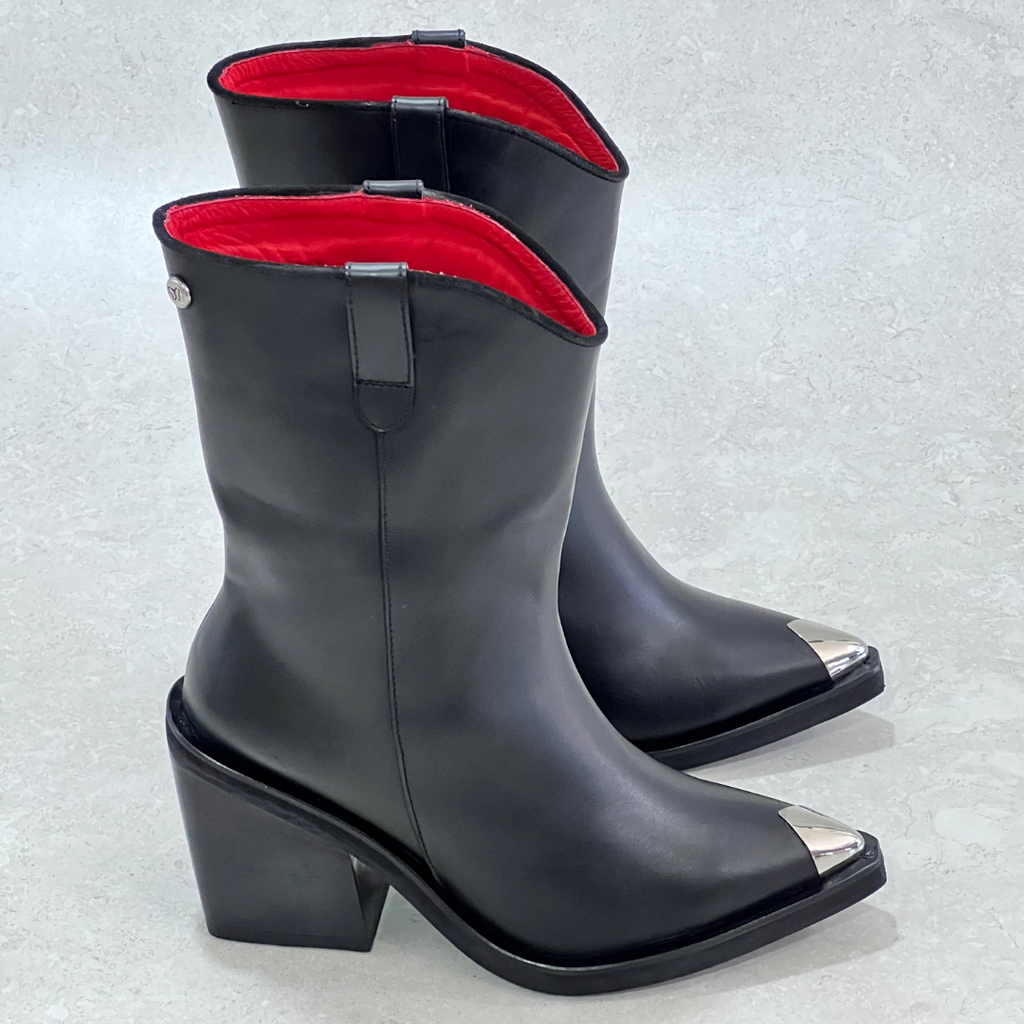 Botin Texano en Cuero Ana Sofia Negro