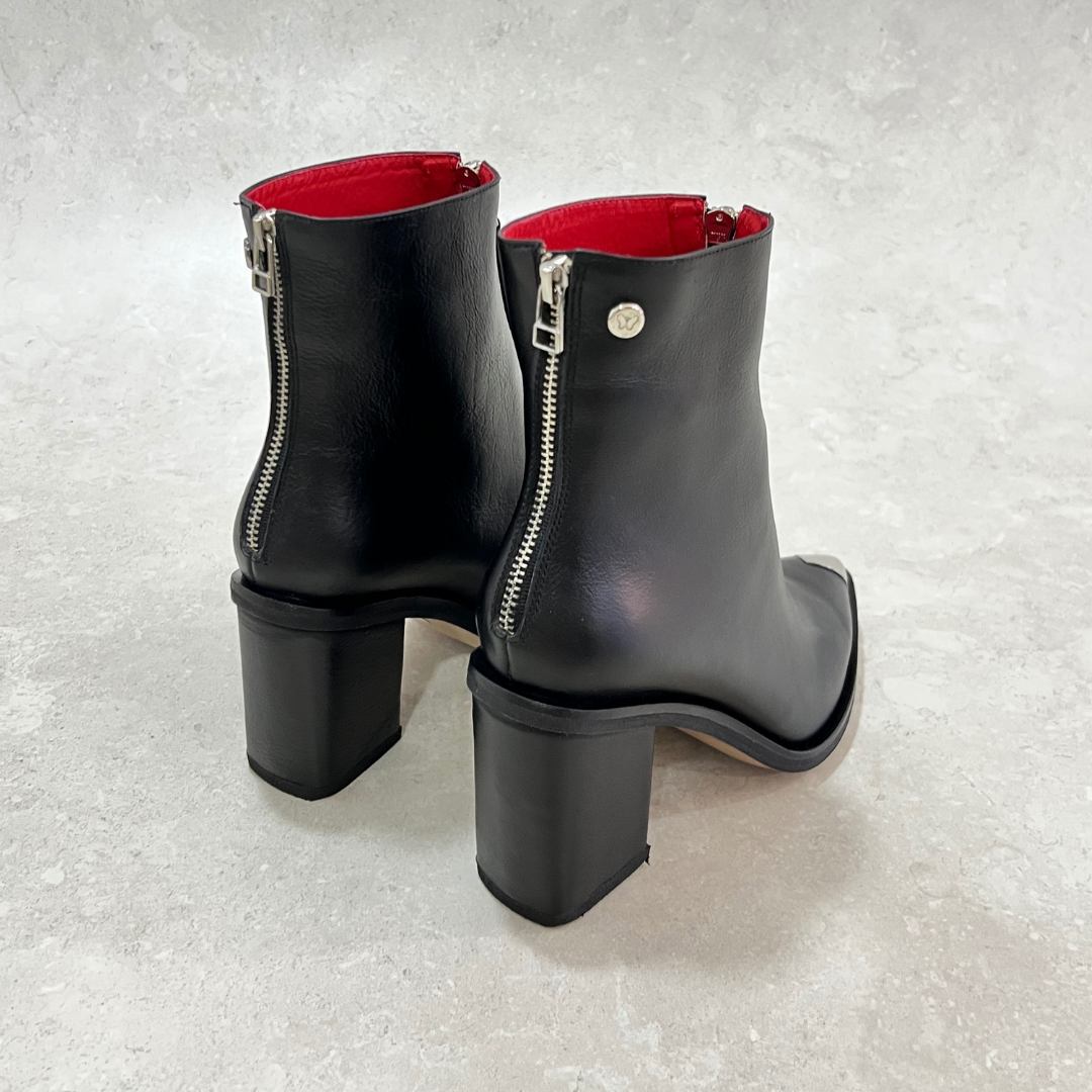 Botin en Cuero Lorenzo Negro
