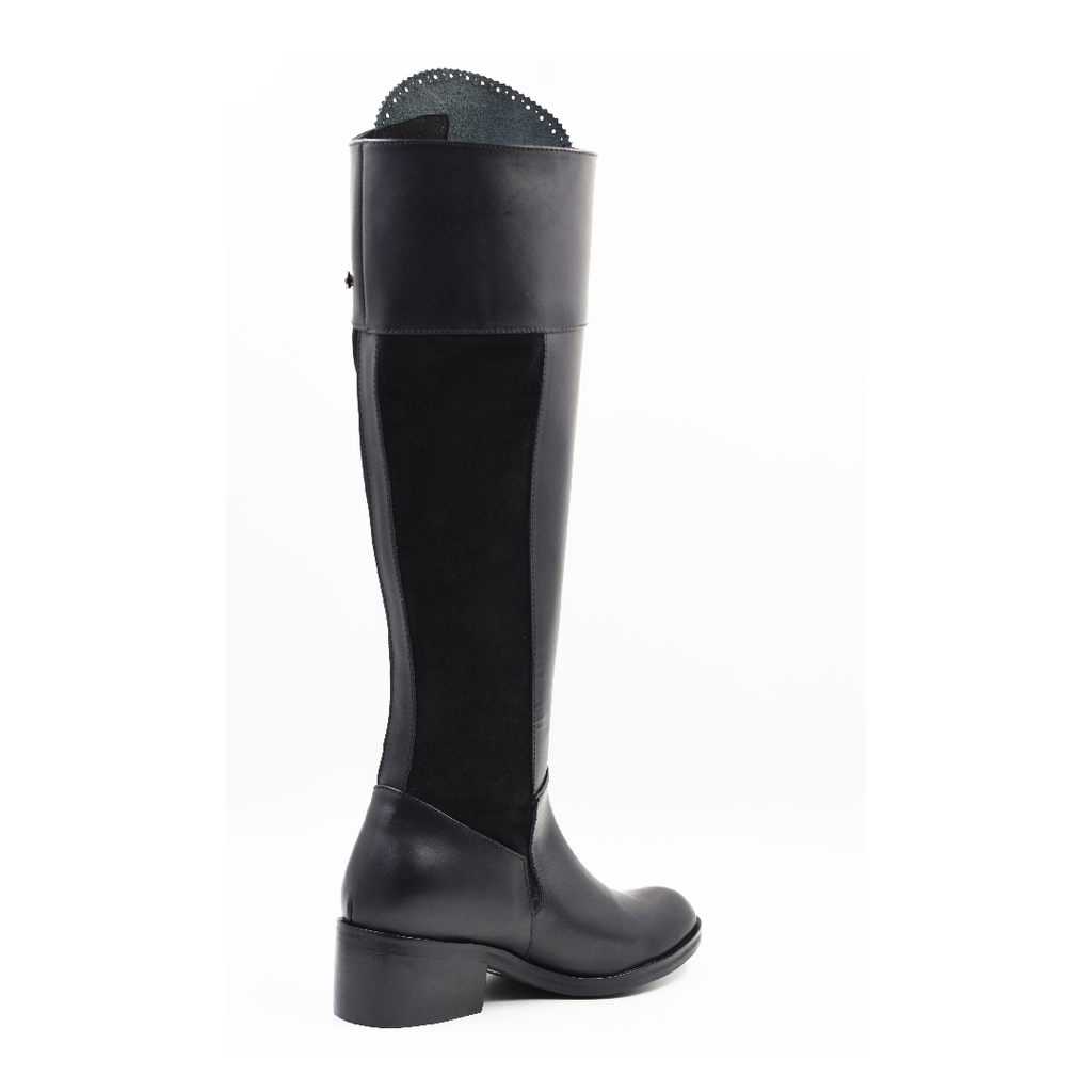 Bota en Cuero Nápoles Negro