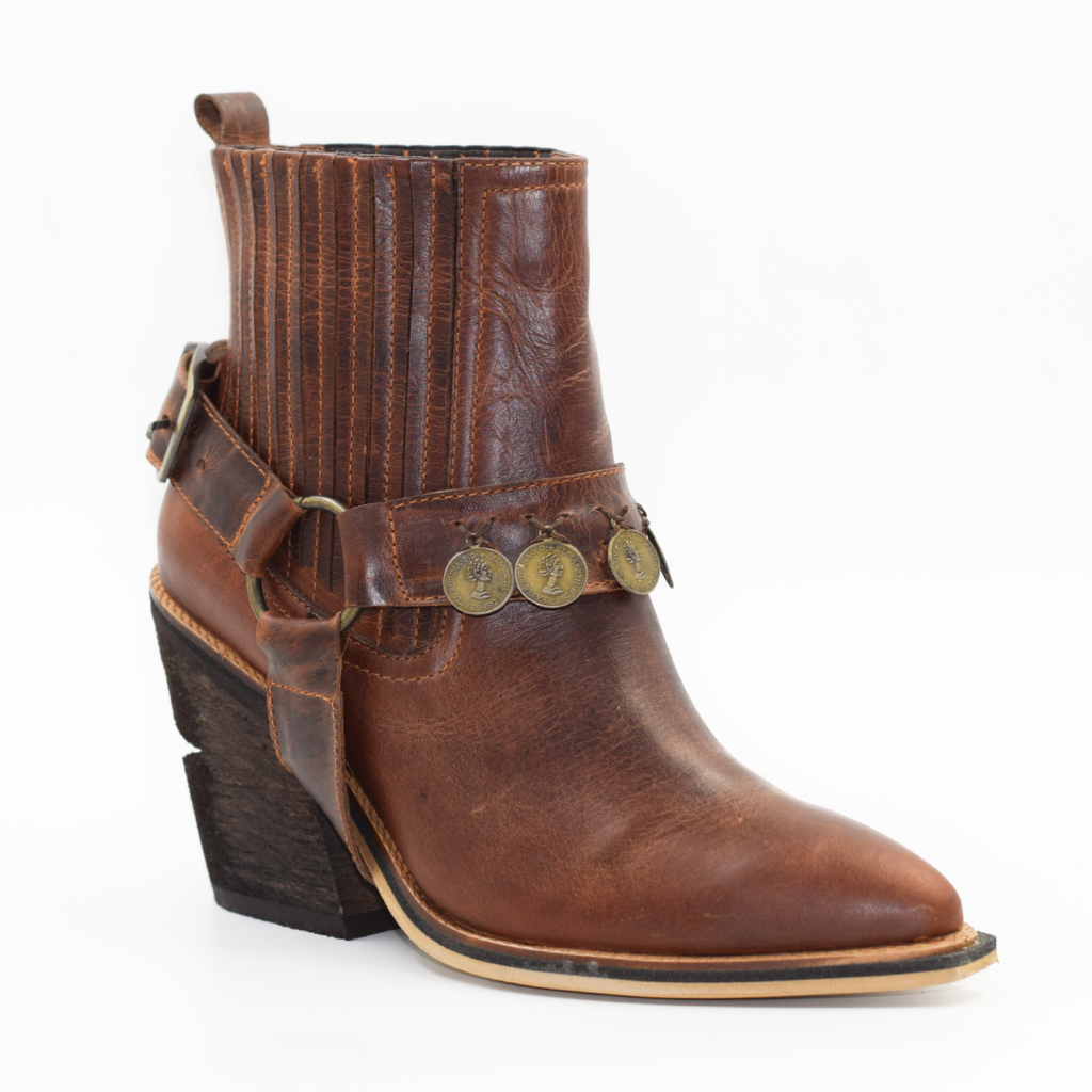 Bota Texana en Cuero Leonela Miel
