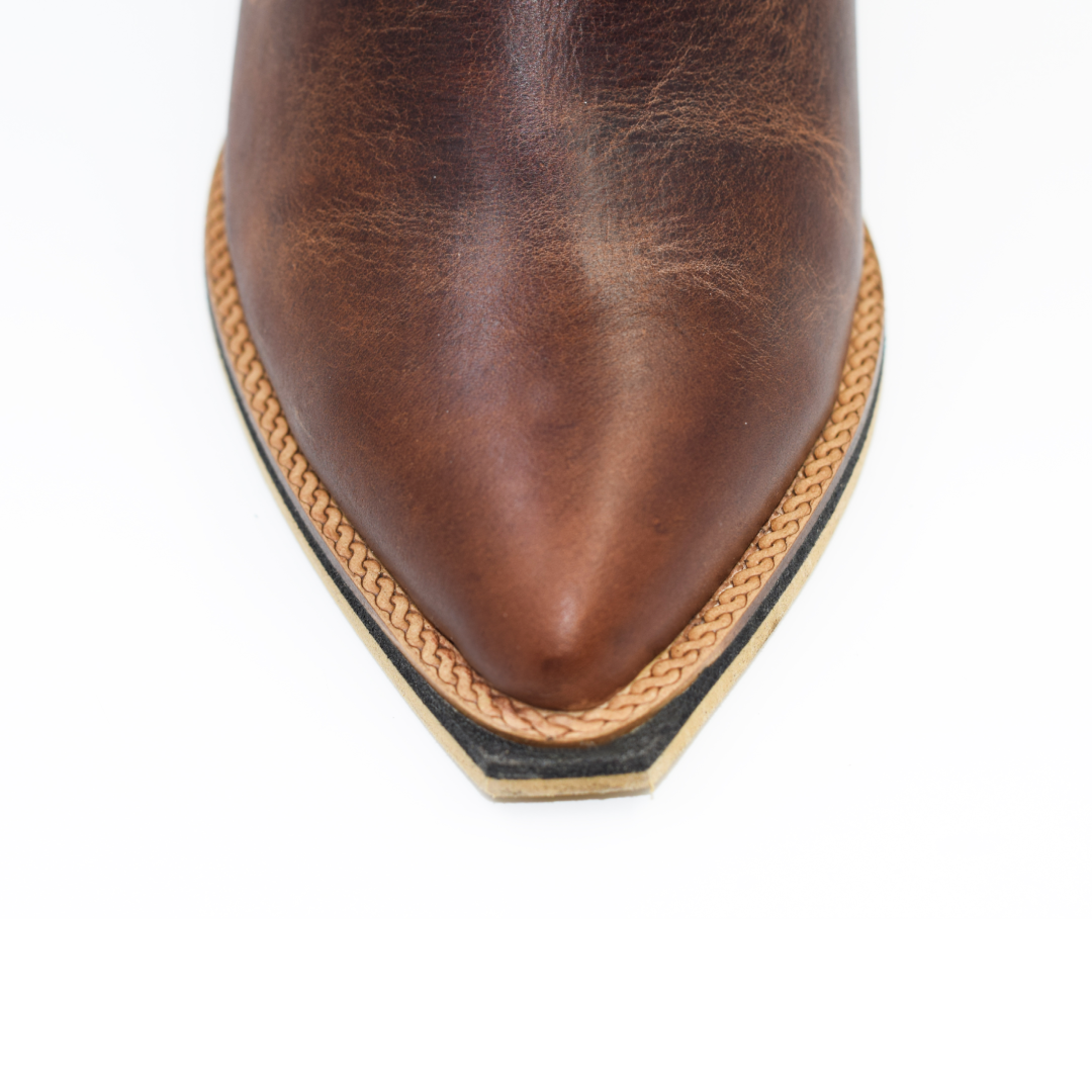 Bota Texana en Cuero Leonela Miel