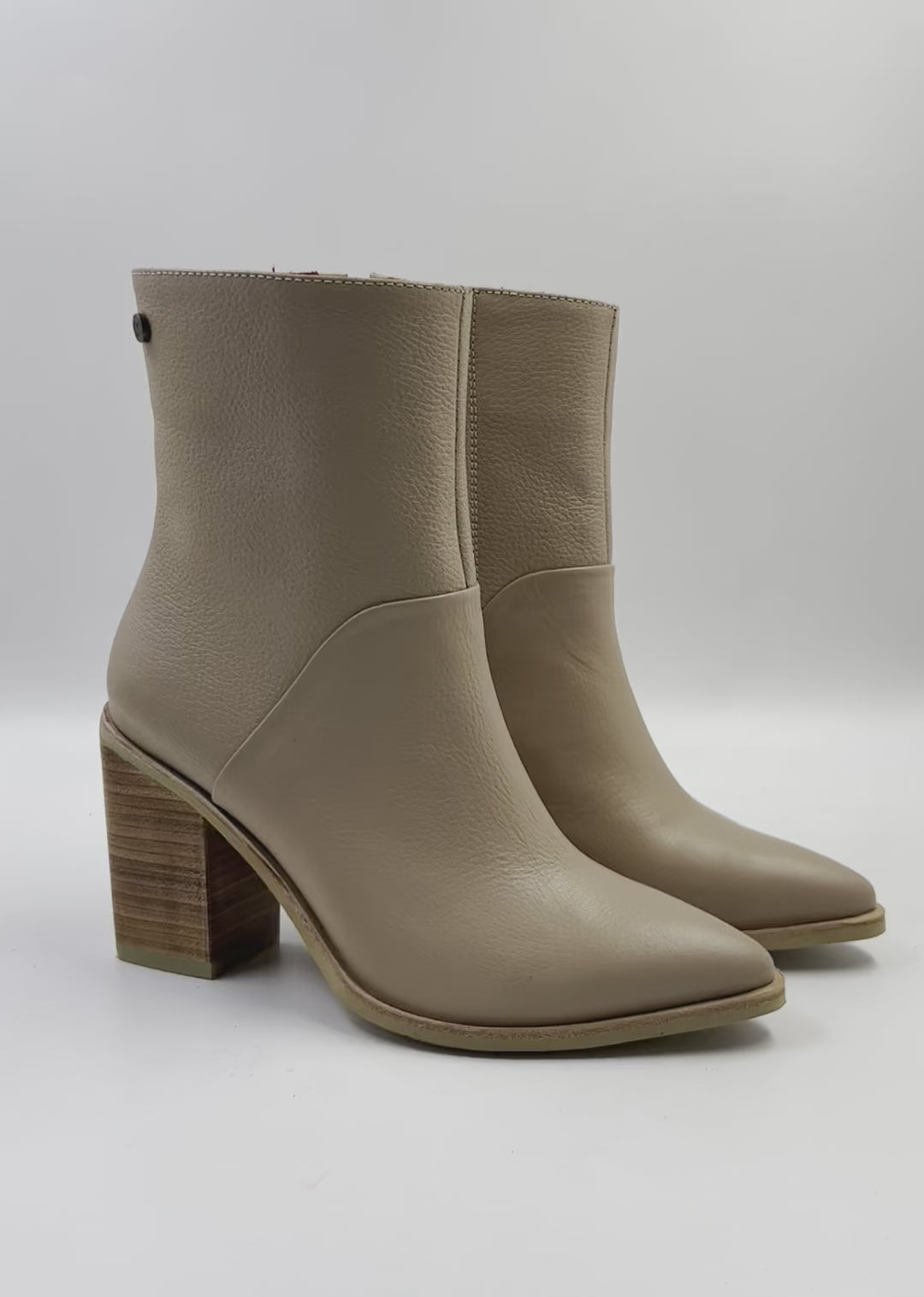 Botín en Cuero Cartagena Beige